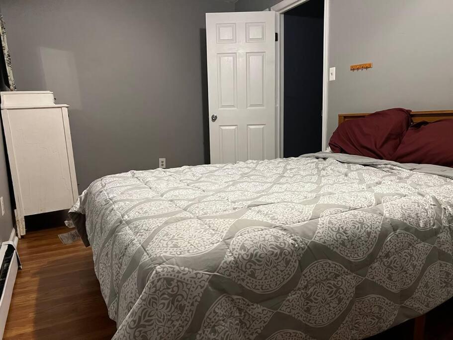 Cottage Near Cedar Point And Downtown Сандъски Екстериор снимка